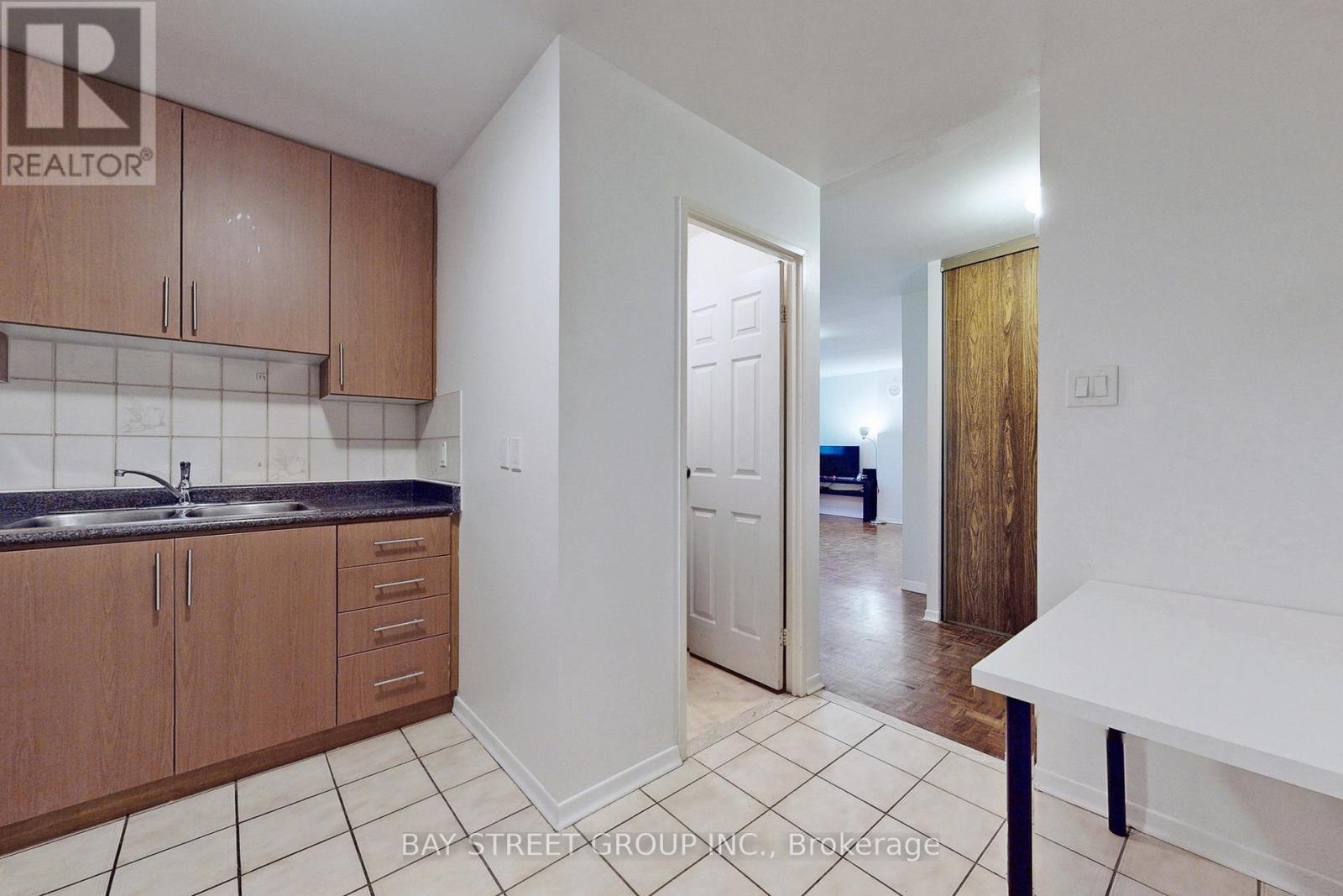 2e - 150 Beverley Street, Toronto, Ontario M5T 1Y5 - Photo 18 - C13508138