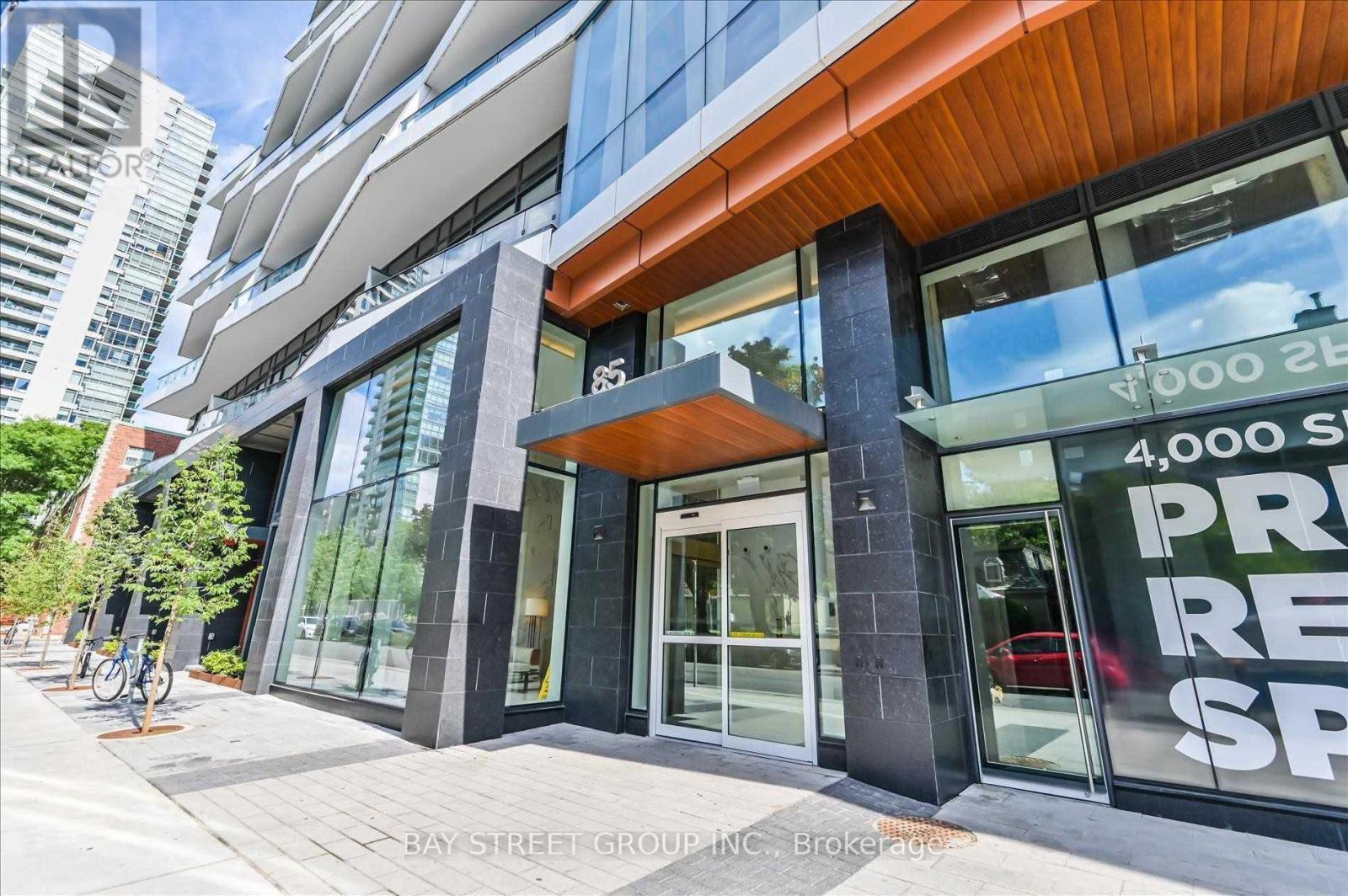 2815 - 85 Wood Street, Toronto, Ontario  M4Y 0E8 - Photo 2 - C13508152