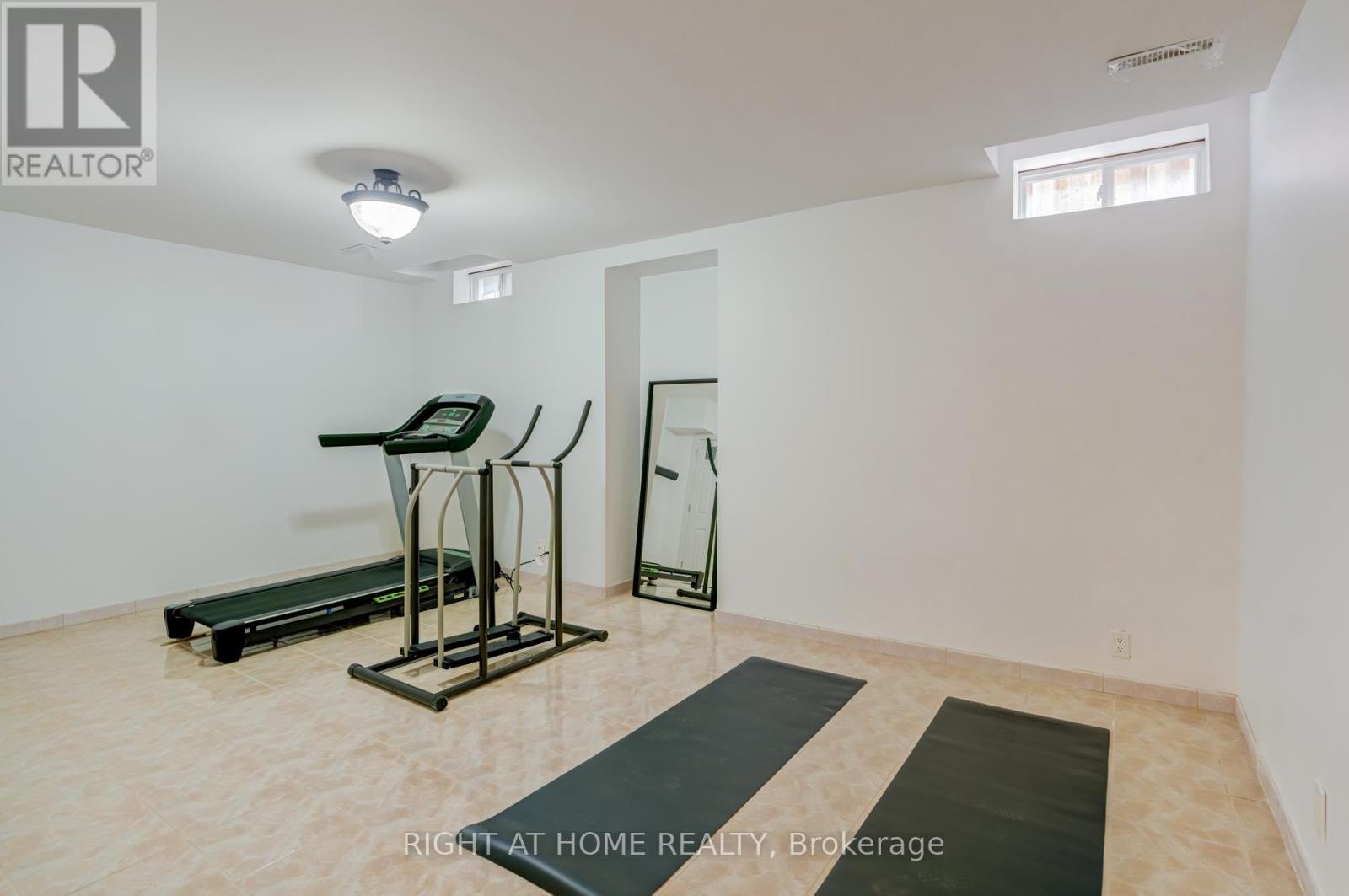 123 Lamp Crescent, Vaughan, Ontario  L4L 6J7 - Photo 21 - N13508140