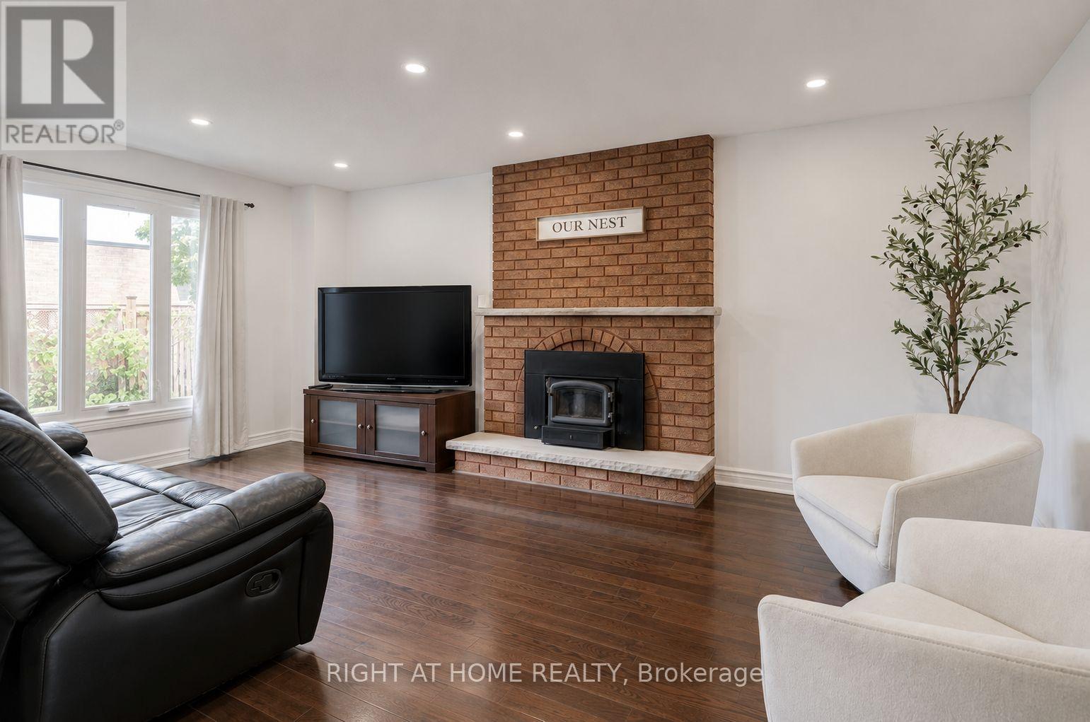 123 Lamp Crescent, Vaughan, Ontario  L4L 6J7 - Photo 7 - N13508140