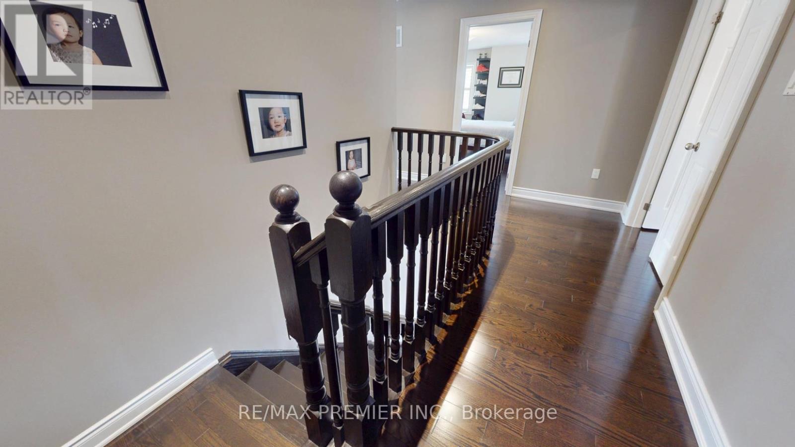 48 Heron Hollow Avenue, Richmond Hill, Ontario  L4E 0G9 - Photo 12 - N13508164