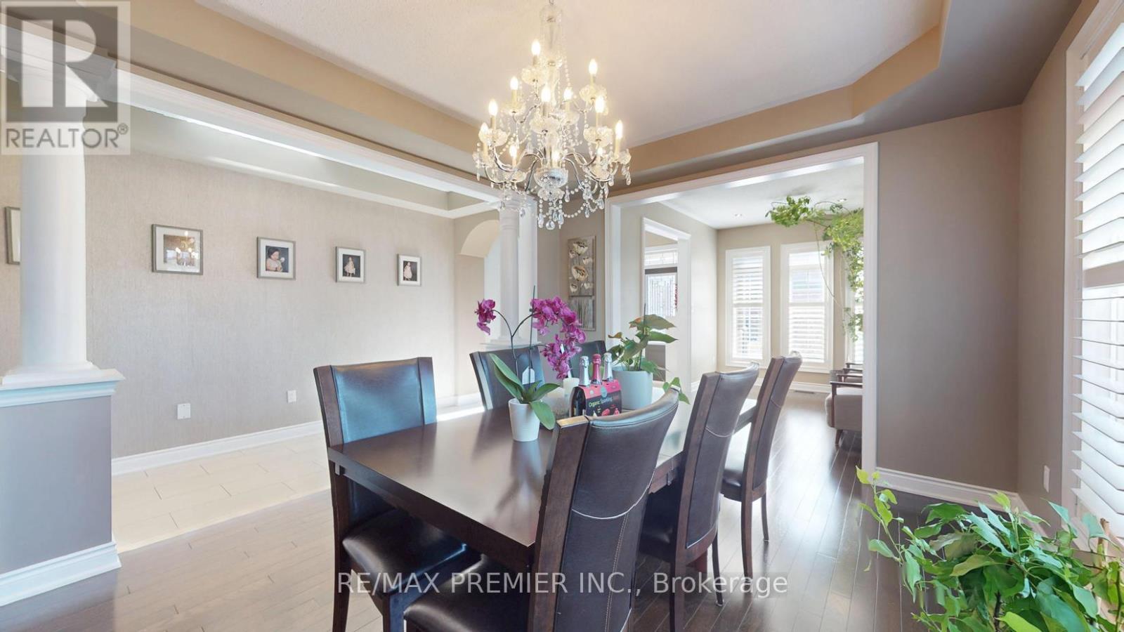 48 Heron Hollow Avenue, Richmond Hill, Ontario  L4E 0G9 - Photo 7 - N13508164