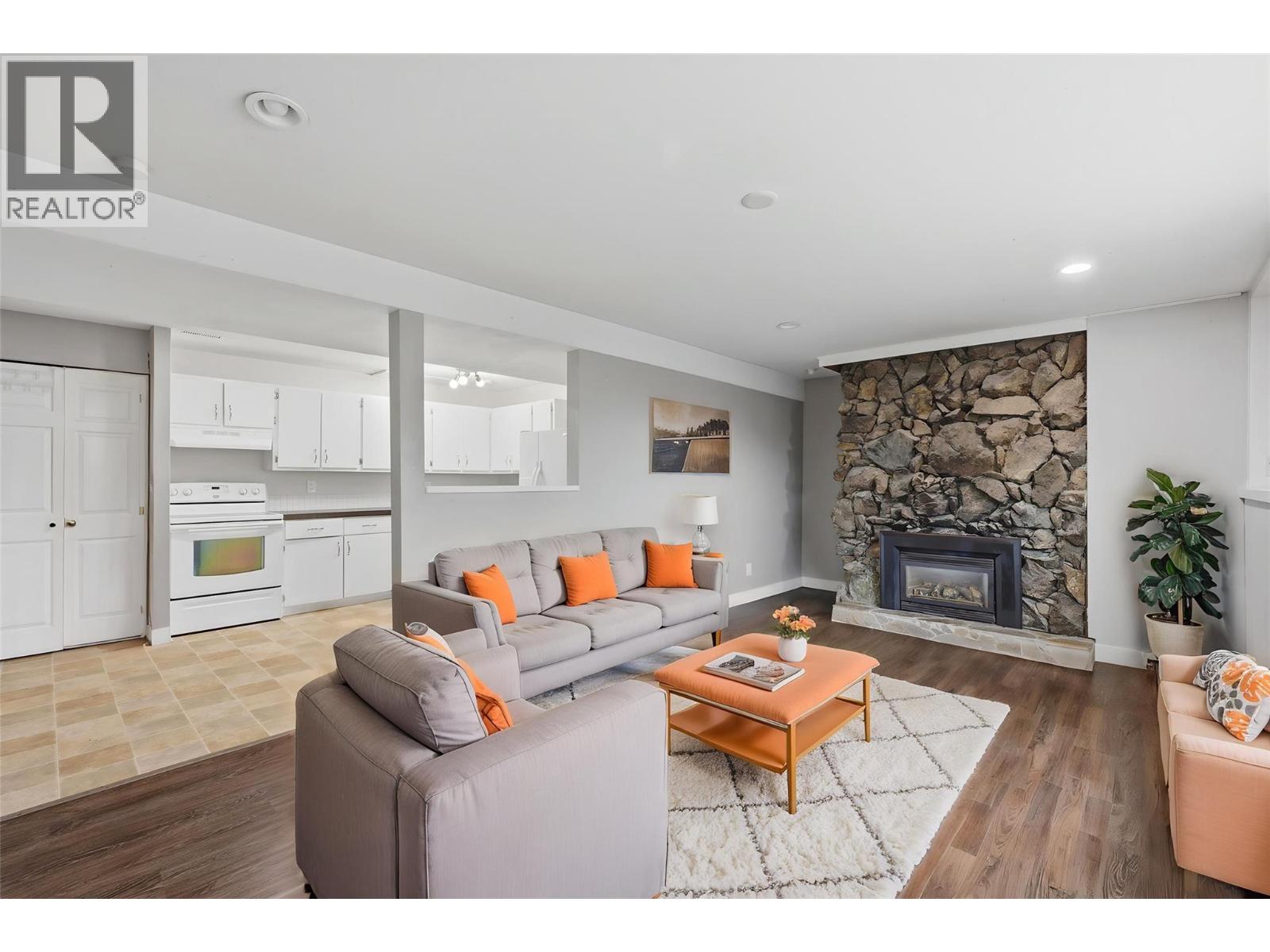 Listing image 53