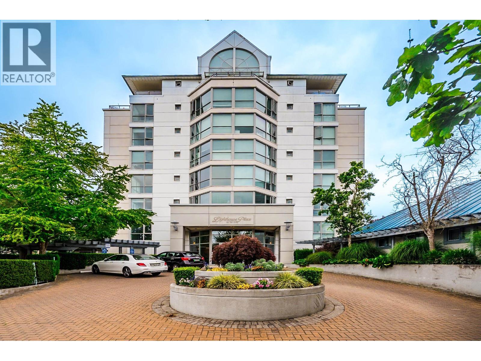 301 5860 DOVER CRESCENT, Richmond