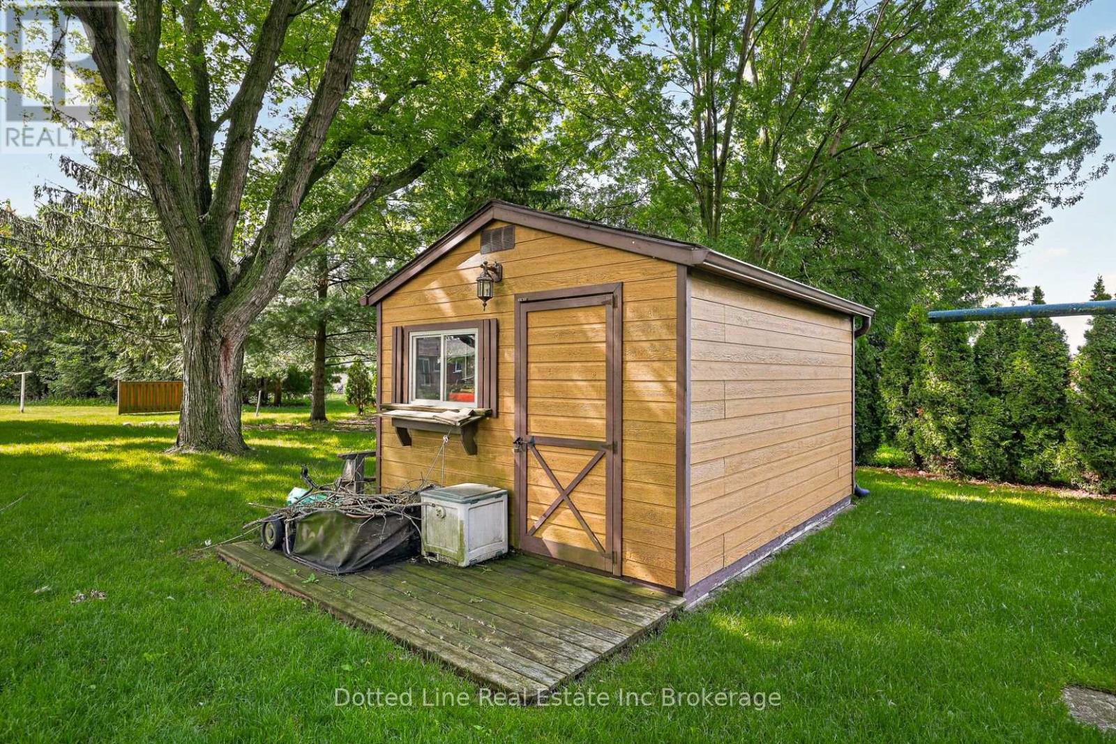 40 Parkdale Avenue, Tillsonburg, Ontario  N4G 4C6 - Photo 9 - X13508226