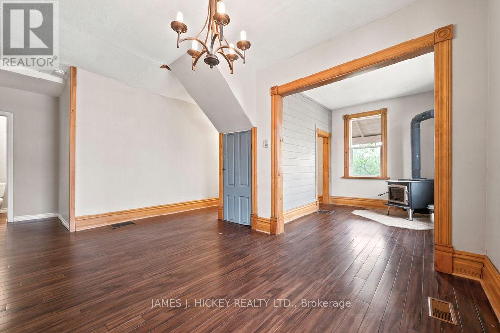 20 Main Street, Laurentian Hills, Ontario  K0J 1J0 - Photo 11 - X13508242