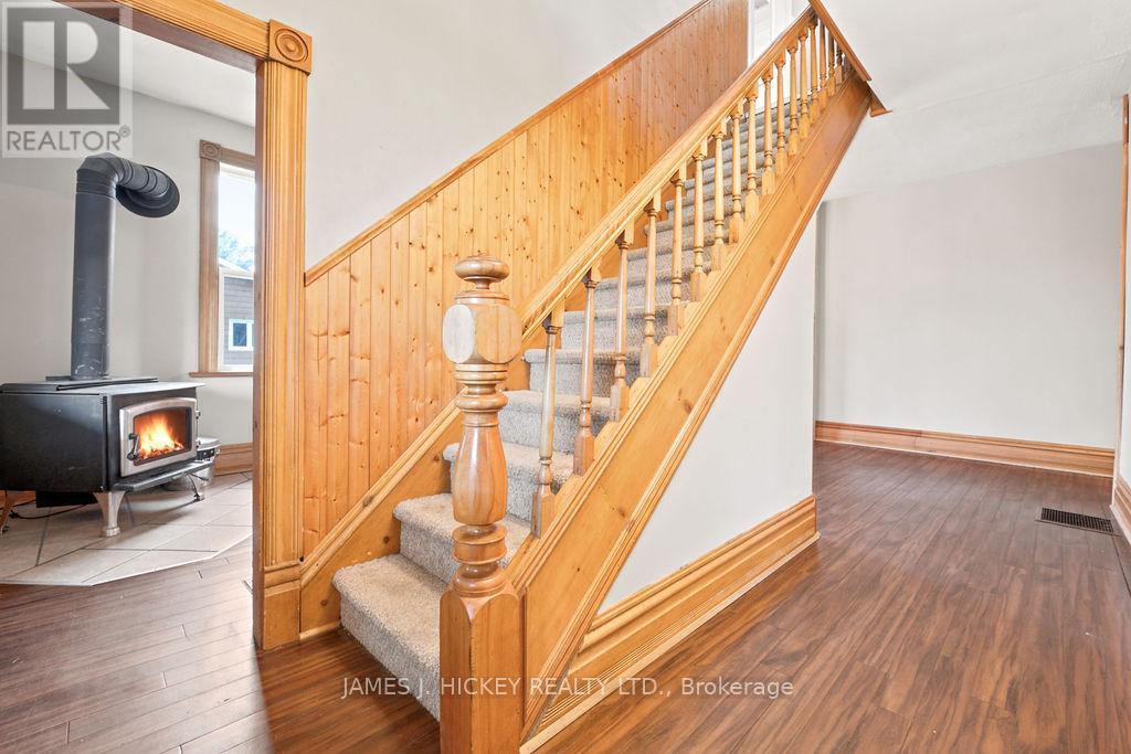 20 Main Street, Laurentian Hills, Ontario  K0J 1J0 - Photo 15 - X13508242