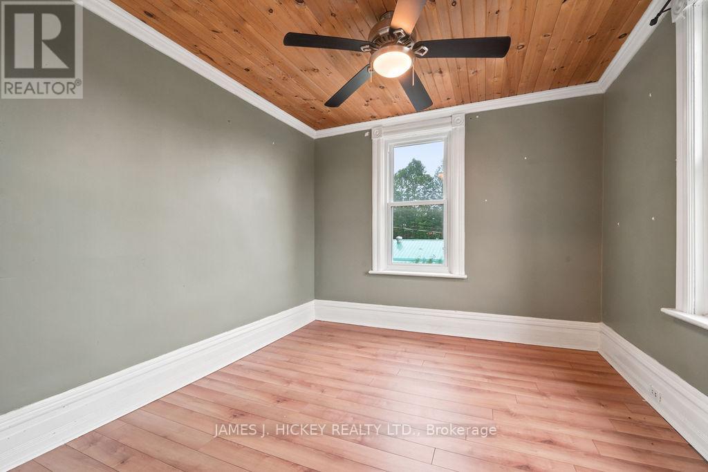 20 Main Street, Laurentian Hills, Ontario  K0J 1J0 - Photo 20 - X13508242