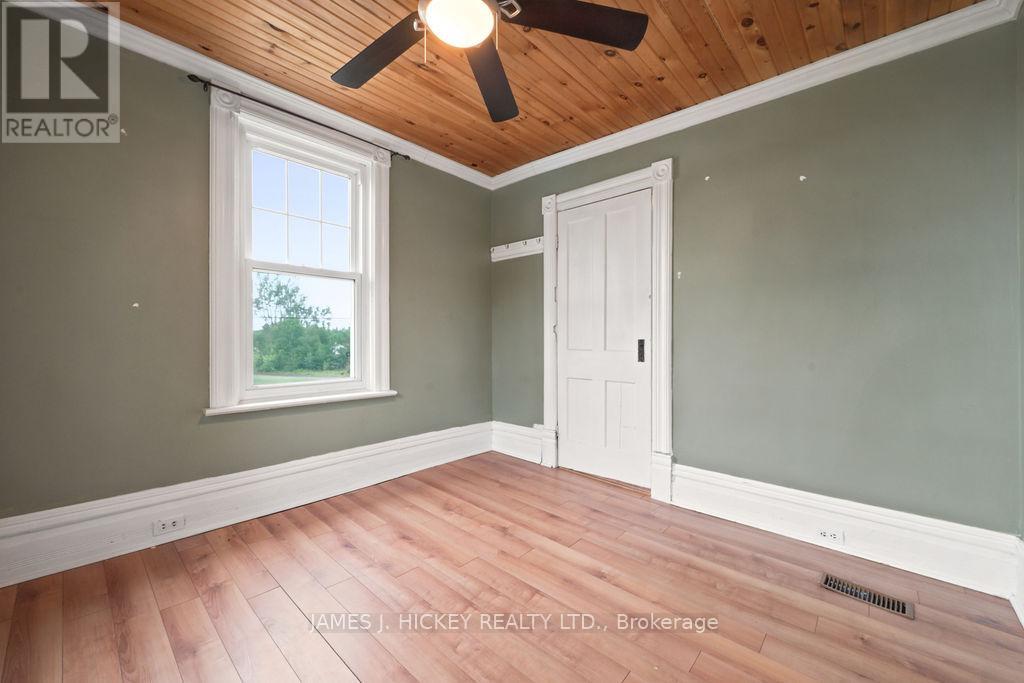 20 Main Street, Laurentian Hills, Ontario  K0J 1J0 - Photo 21 - X13508242