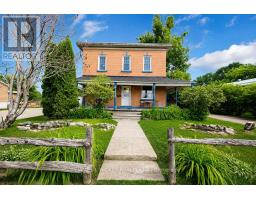 20 MAIN STREET, Laurentian Hills, Ontario