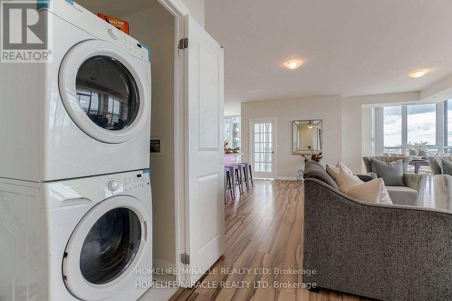 2302 - 55 Eglinton Avenue W, Mississauga, Ontario  L5R 0E4 - Photo 24 - W12905546
