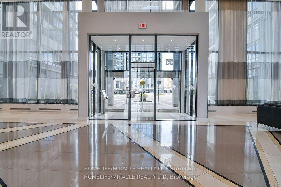 2302 - 55 Eglinton Avenue W, Mississauga, Ontario  L5R 0E4 - Photo 4 - W12905546