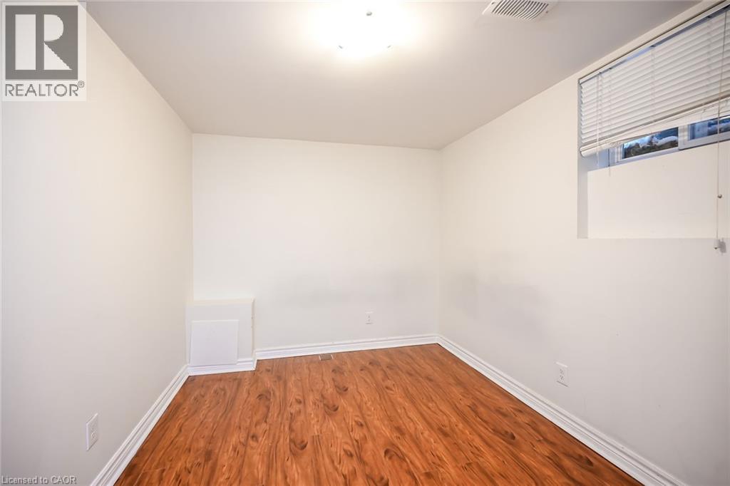 17 West Park Avenue Unit# Basement, Hamilton, Ontario  L3S 3M4 - Photo 11 - 40844164