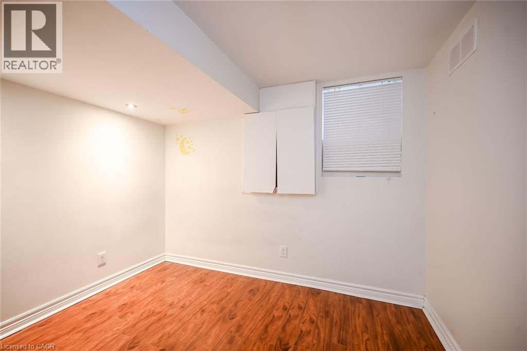 17 West Park Avenue Unit# Basement, Hamilton, Ontario  L3S 3M4 - Photo 13 - 40844164