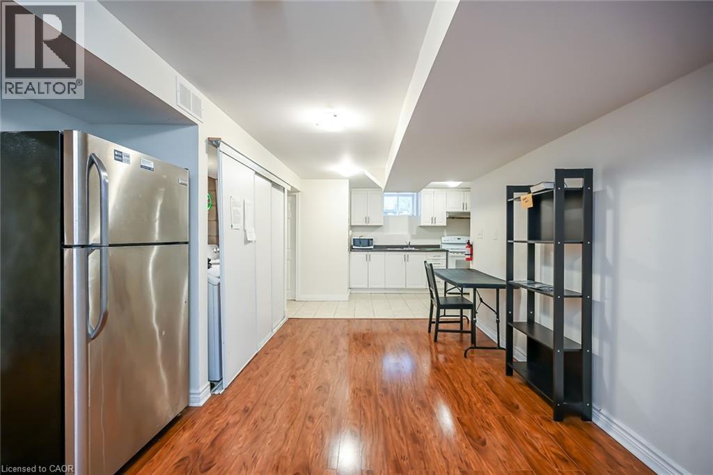 17 West Park Avenue Unit# Basement, Hamilton, Ontario  L3S 3M4 - Photo 2 - 40844164