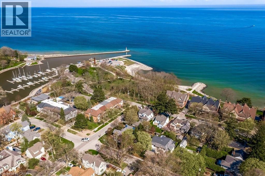 21 Chisholm Street, Oakville, Ontario  L6K 3W2 - Photo 41 - 40843655