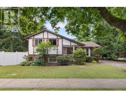 5 FALLINGBROOK DRIVE, Pelham, Ontario