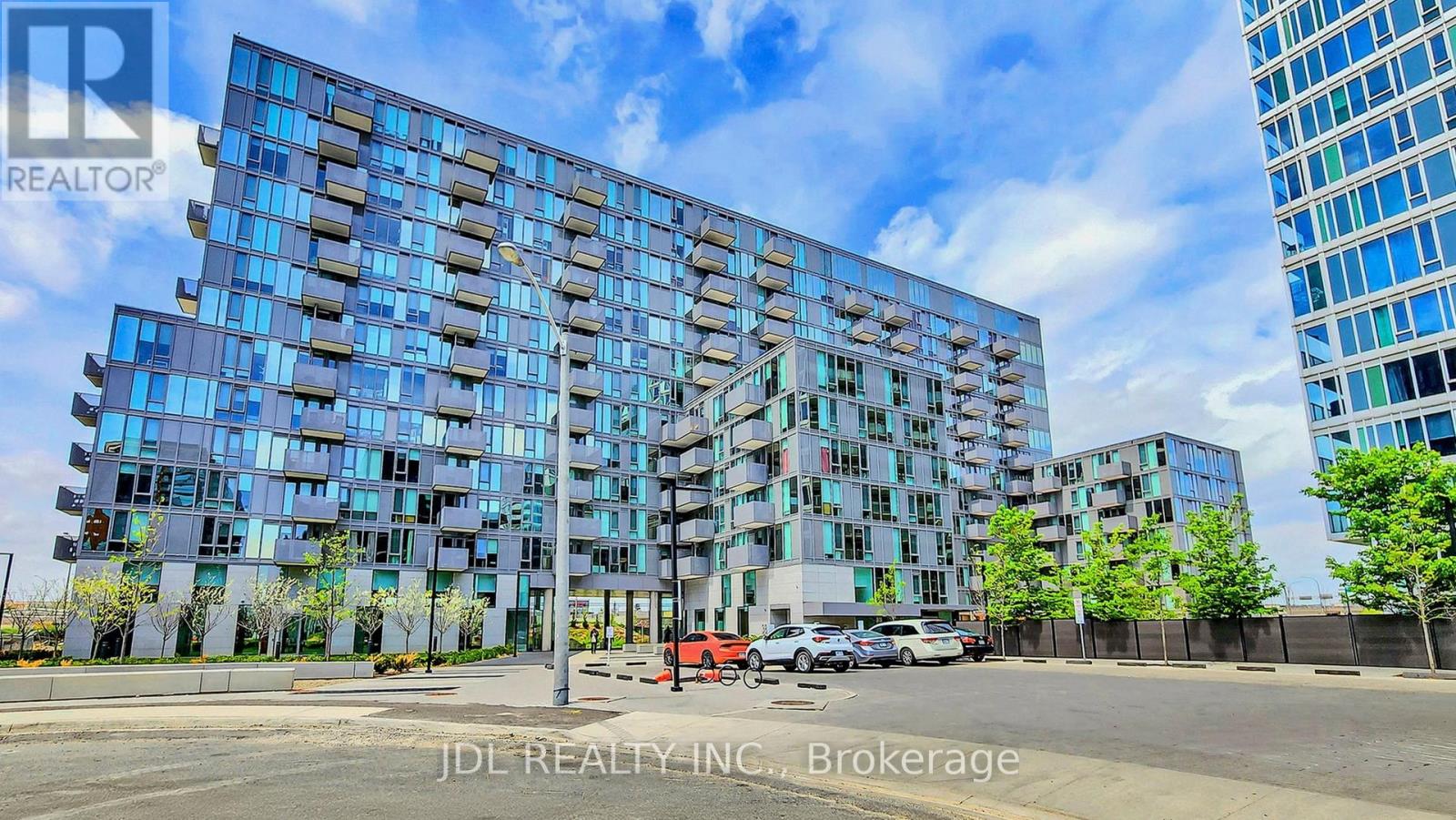 801 - 38 Monte Kwinter Court, Toronto, Ontario  M3H 0E2 - Photo 4 - C13508178