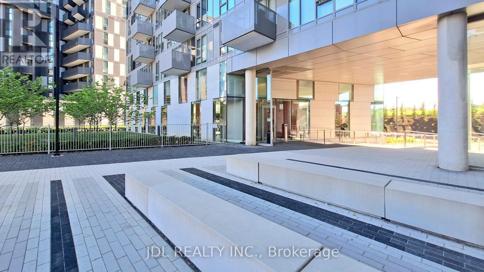 801 - 38 Monte Kwinter Court, Toronto, Ontario  M3H 0E2 - Photo 5 - C13508178