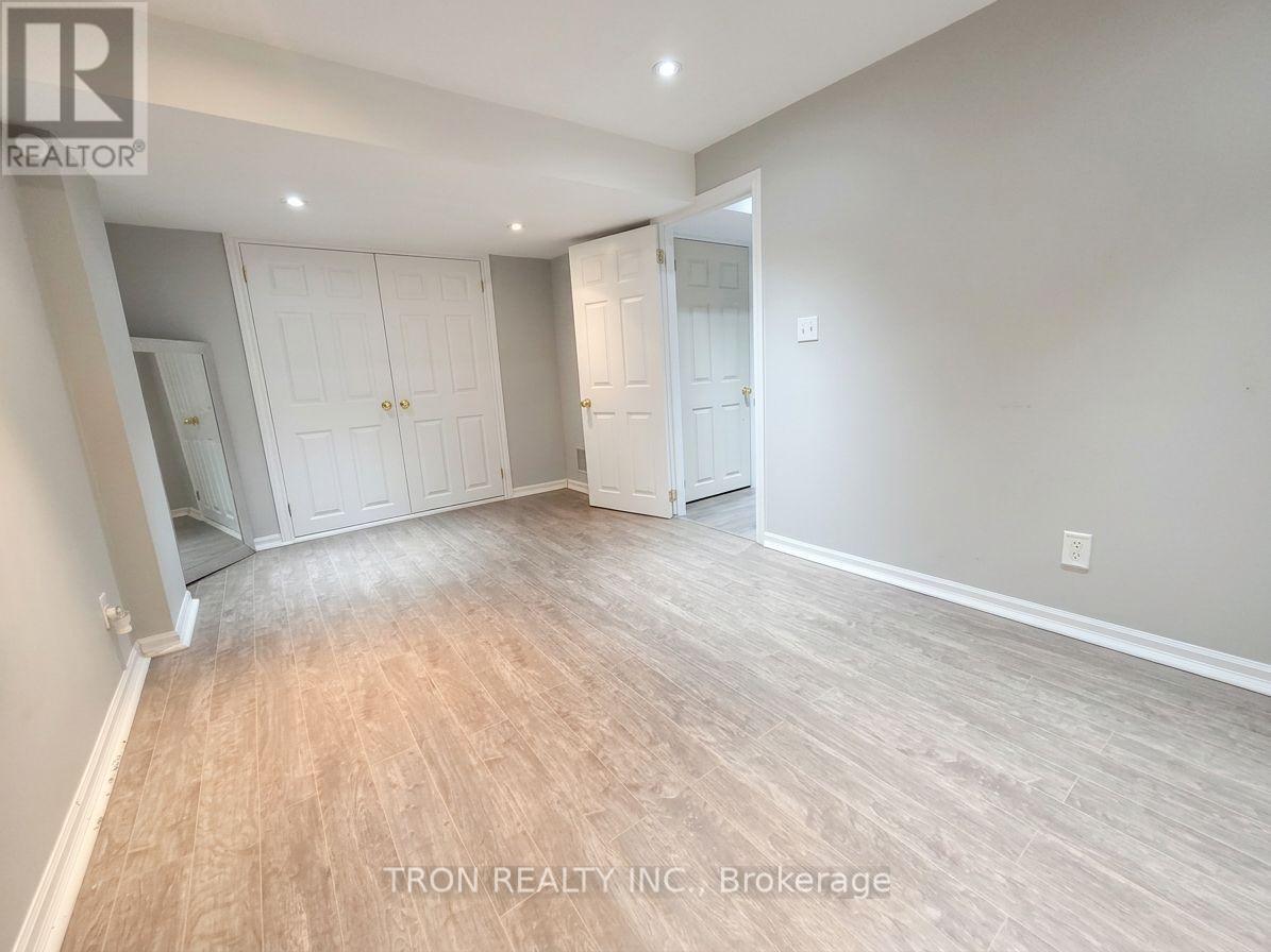 32 Arundel Drive, Vaughan, Ontario  L4H 2W6 - Photo 24 - N13508194