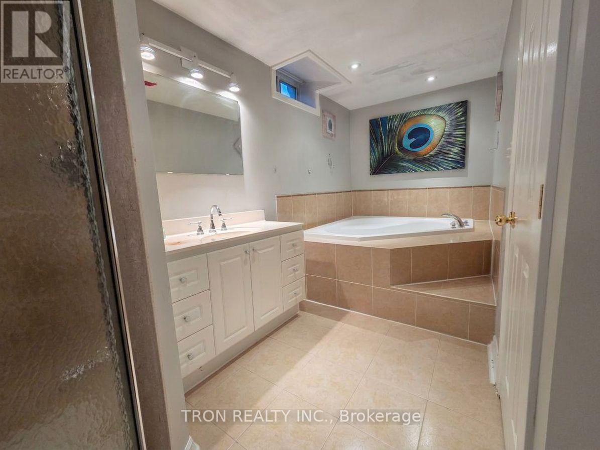 32 Arundel Drive, Vaughan, Ontario  L4H 2W6 - Photo 26 - N13508194