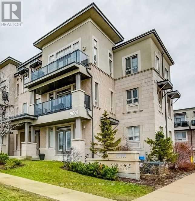 15 - 9601 JANE STREET, Vaughan, Ontario