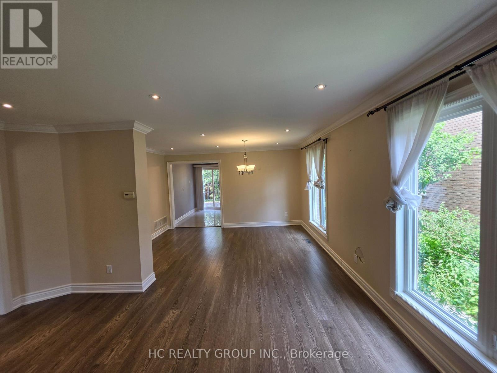 40 Stargell Crescent, Markham, Ontario  L3P 4J9 - Photo 4 - N13508210
