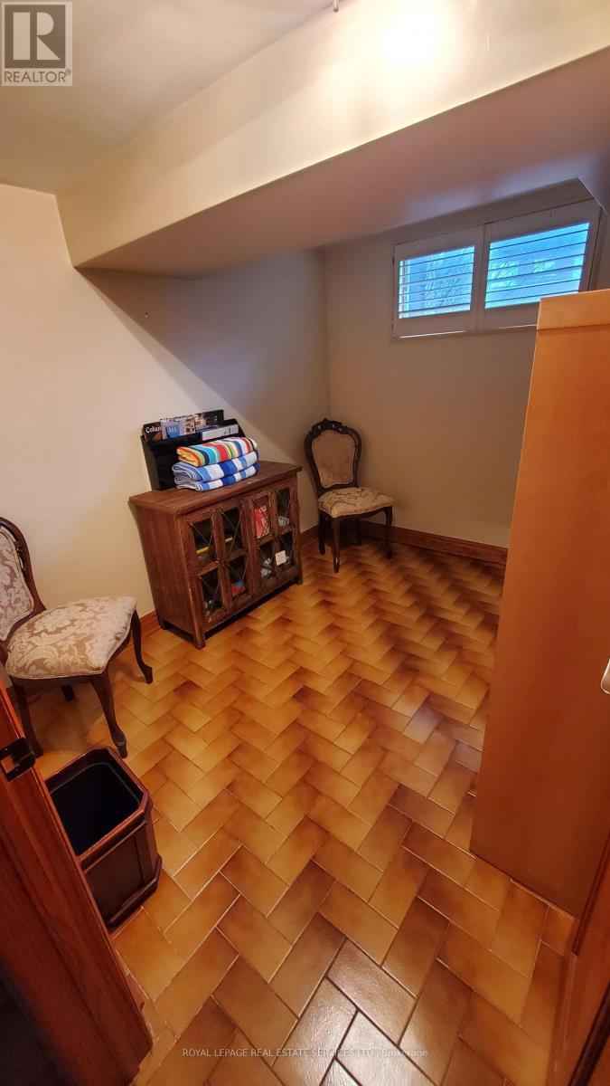 44 Wigwoss Drive, Vaughan, Ontario  L4L 2P8 - Photo 19 - N13508218