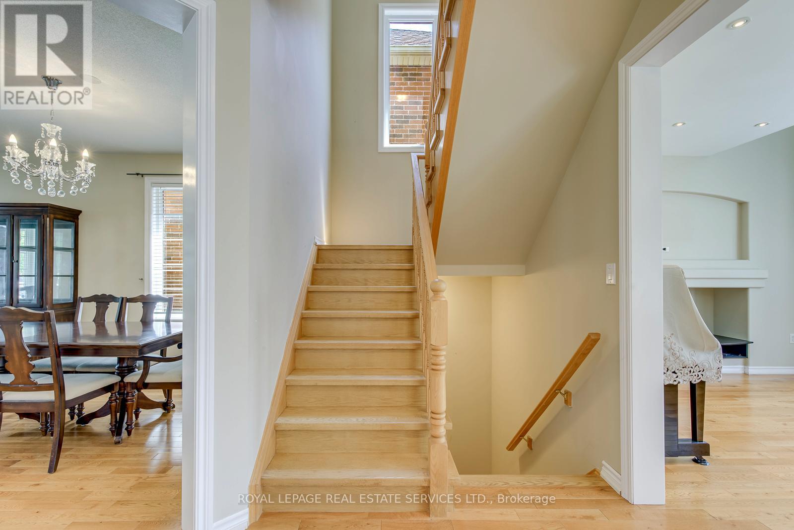 9 Barnstone Drive, Markham, Ontario  L6E 2B4 - Photo 21 - N13508254