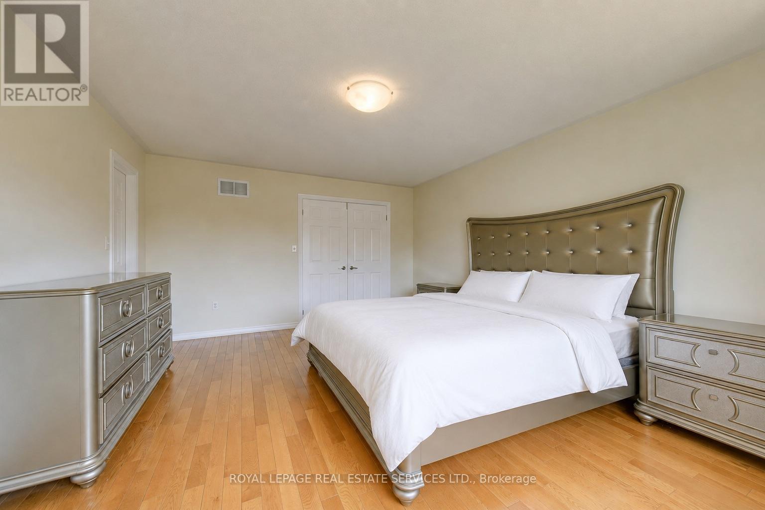 9 Barnstone Drive, Markham, Ontario  L6E 2B4 - Photo 28 - N13508254