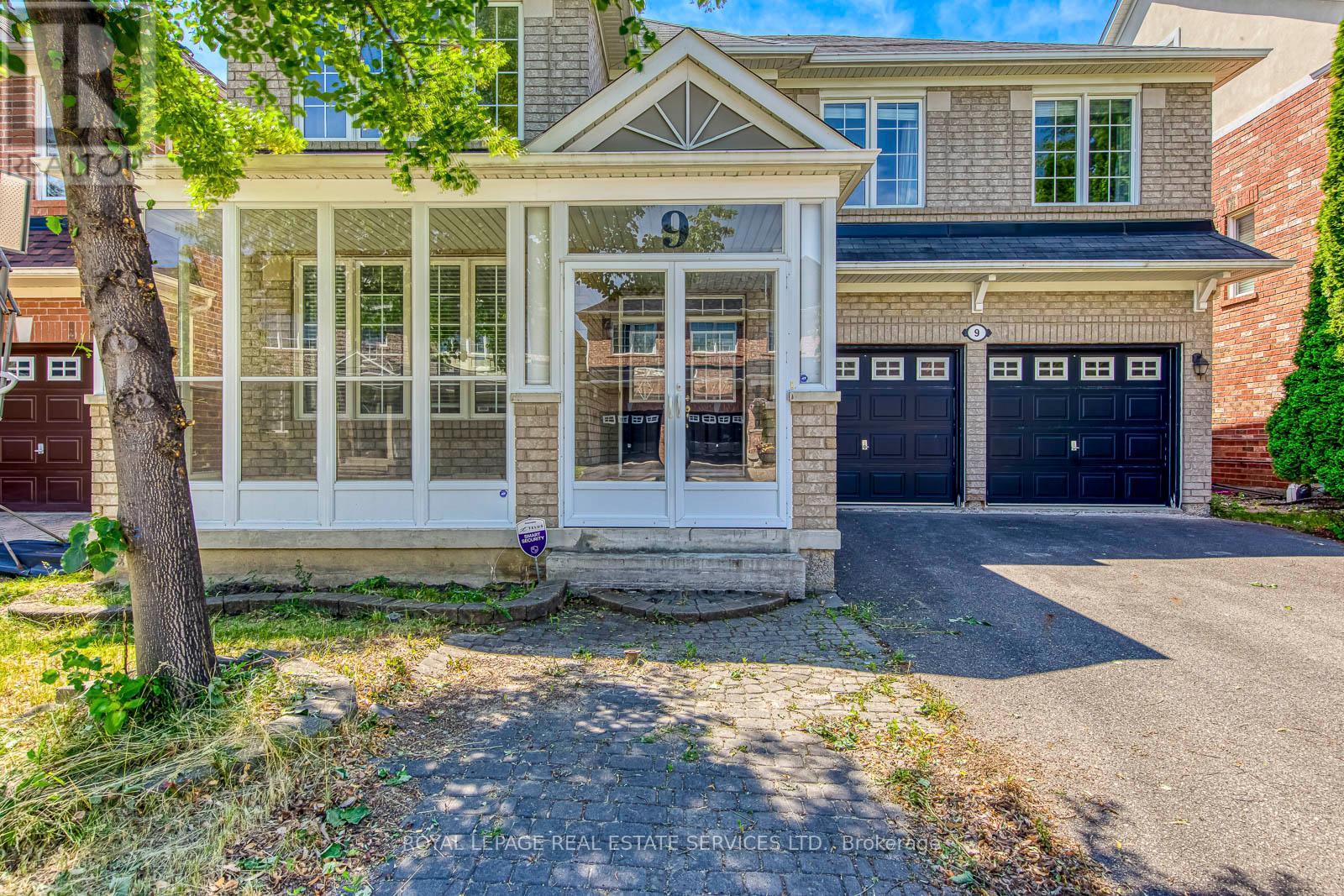 9 Barnstone Drive, Markham, Ontario  L6E 2B4 - Photo 3 - N13508254
