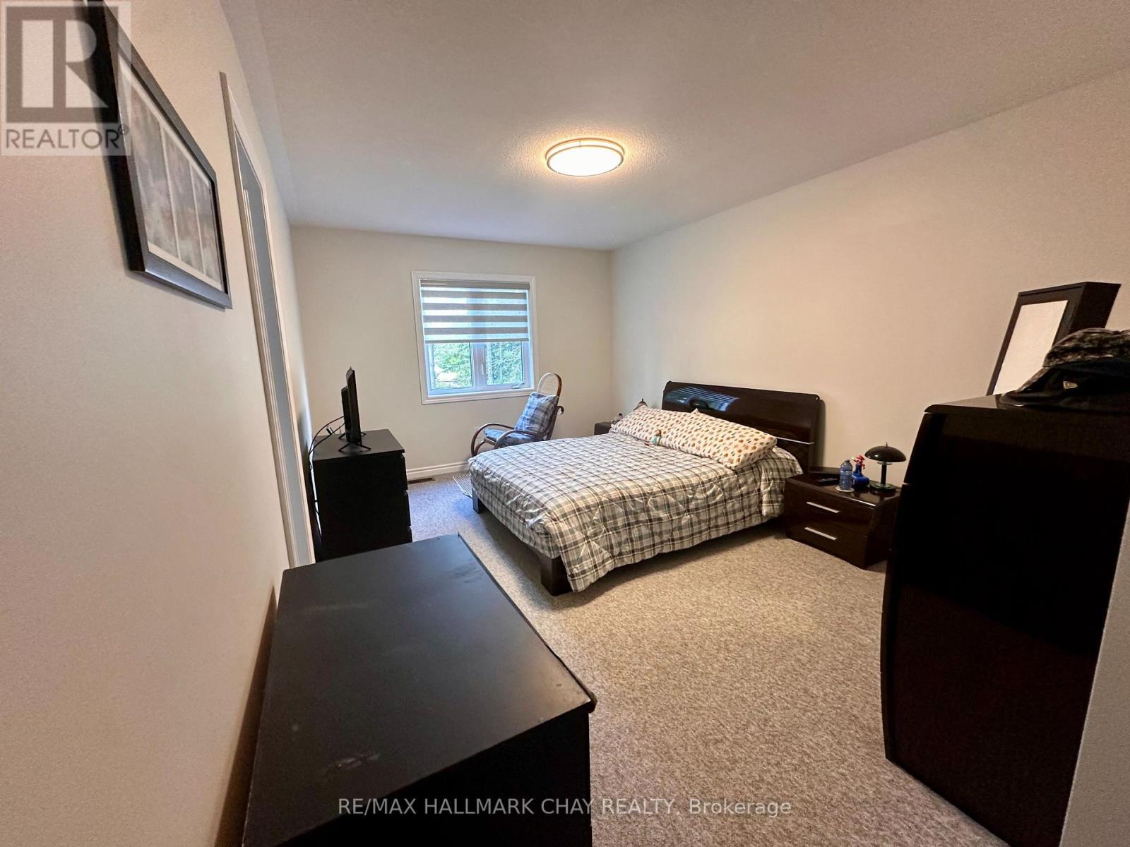 26 Greenwood Drive, Essa (Angus), Ontario  L0M 1B5 - Photo 11 - N13508280