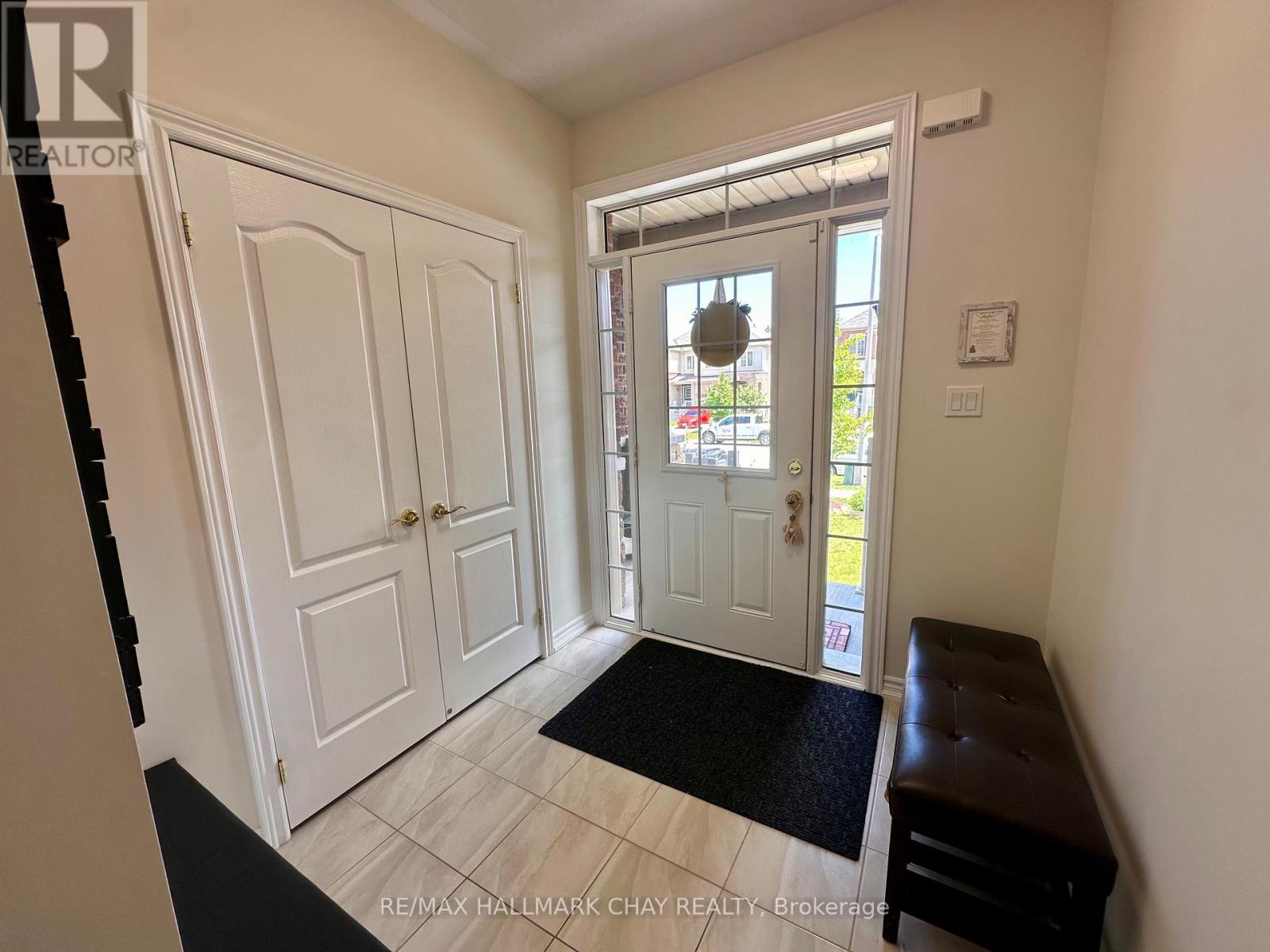 26 Greenwood Drive, Essa (Angus), Ontario  L0M 1B5 - Photo 2 - N13508280