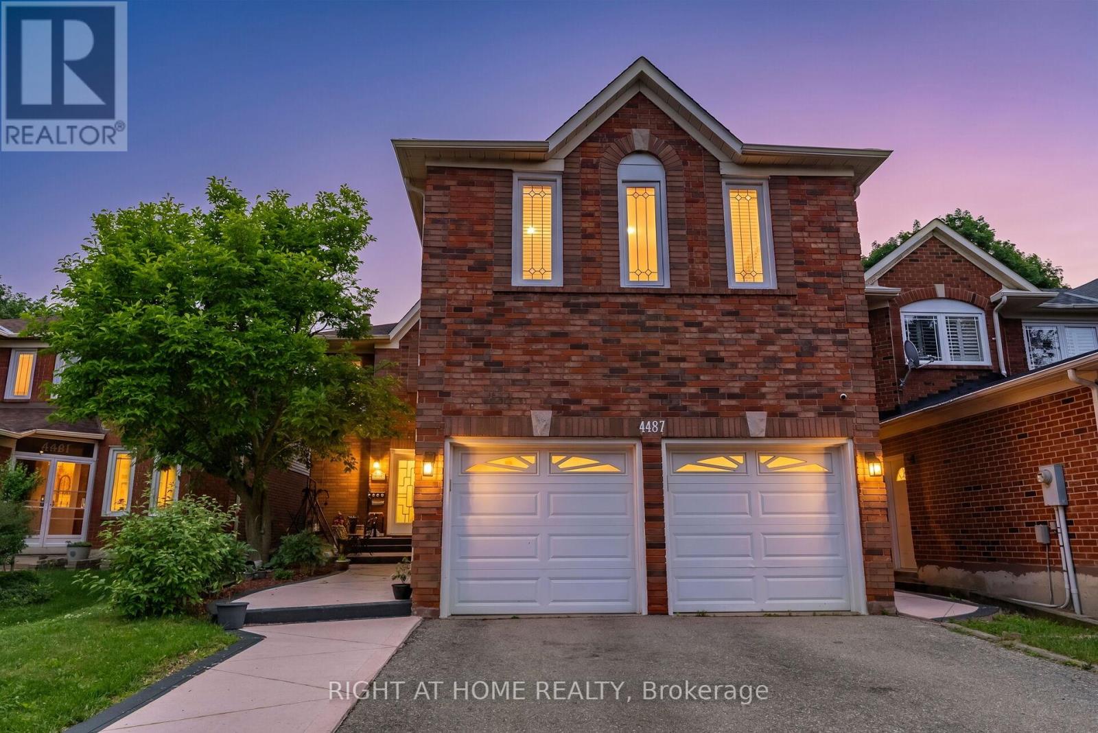 4487 Inchbury Road, Mississauga, Ontario  L5M 4J8 - Photo 1 - W13508184