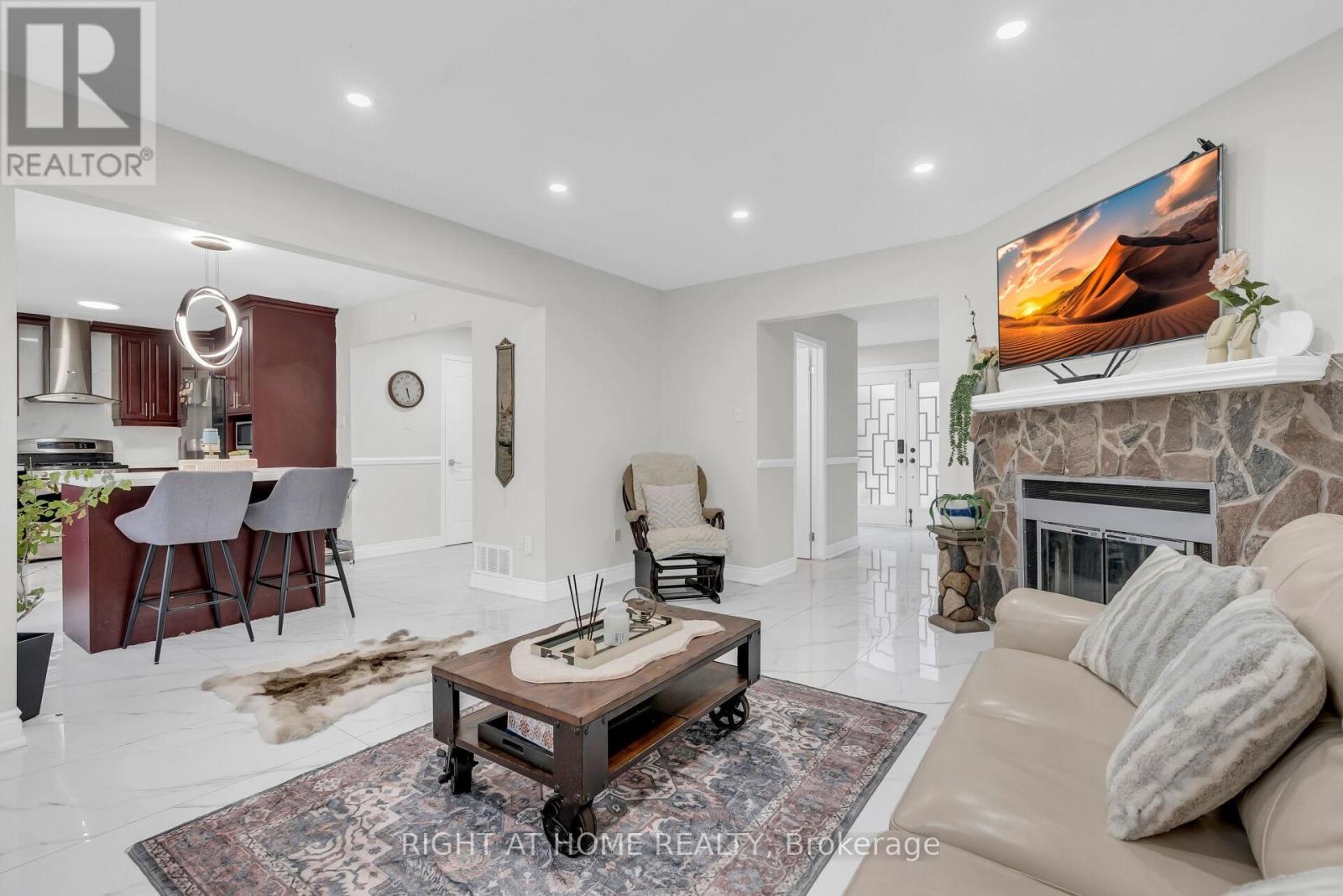 4487 Inchbury Road, Mississauga, Ontario  L5M 4J8 - Photo 8 - W13508184