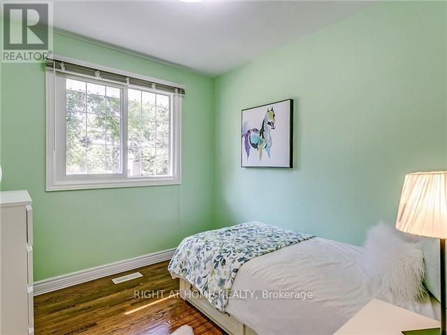 273 Kenwood Avenue, Burlington, Ontario  L7L 4L9 - Photo 15 - W13508220
