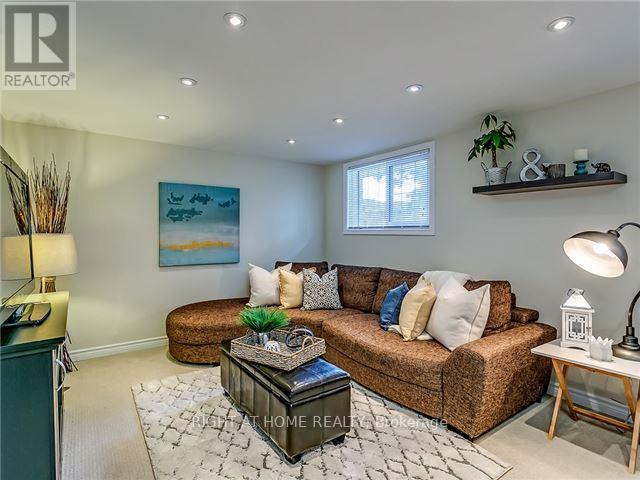 273 Kenwood Avenue, Burlington, Ontario  L7L 4L9 - Photo 16 - W13508220