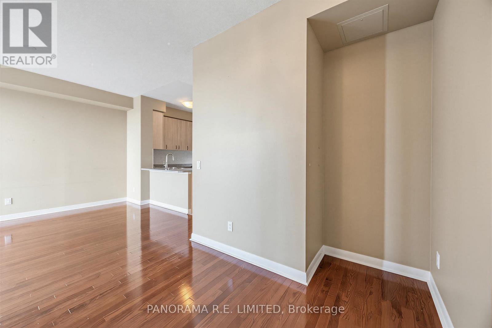 2409 - 235 Sherway Gardens Road, Toronto, Ontario  M9C 0A2 - Photo 14 - W13508282