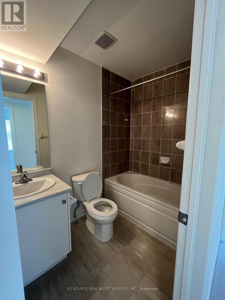 55 - 70 Knotsberry Circle, Brampton, Ontario  L6Y 6G1 - Photo 7 - W13508286
