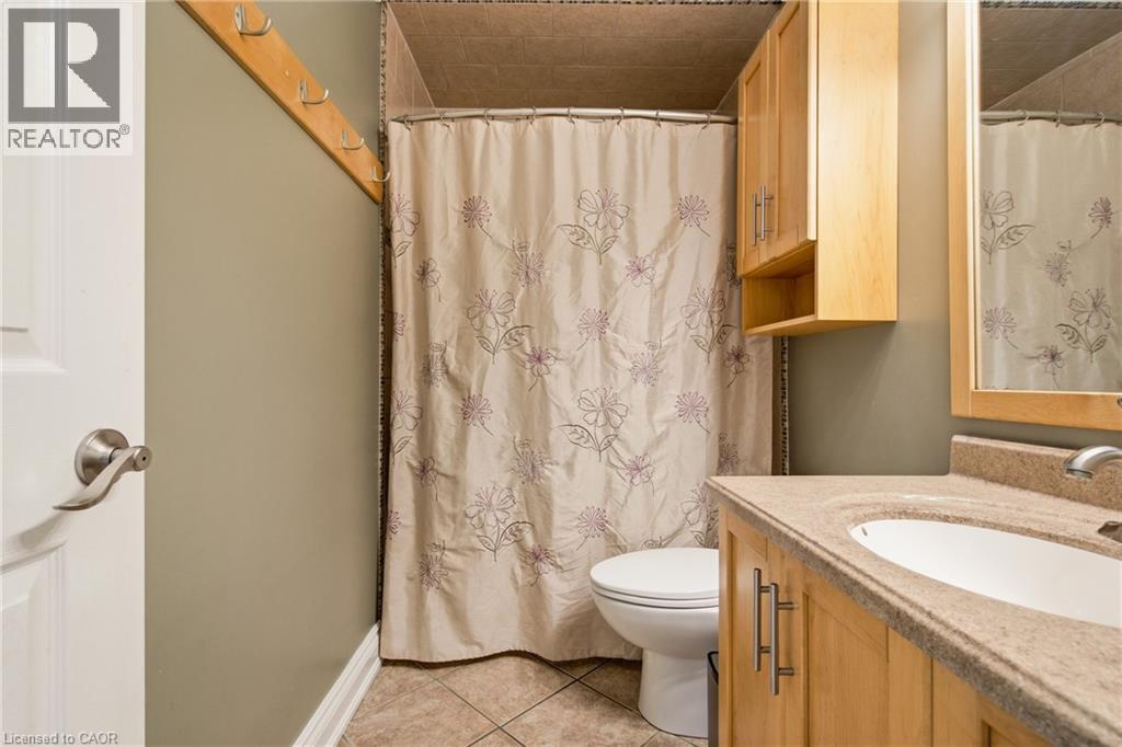 80 Wendover Drive, Hamilton, Ontario  L9C 5X5 - Photo 18 - 40844103