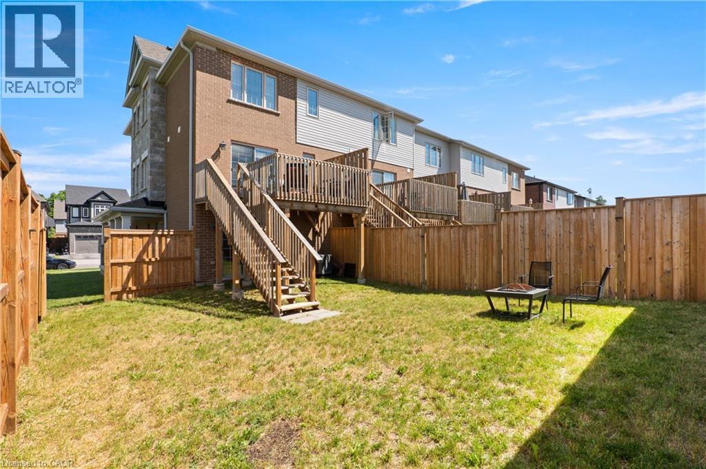 104 Monarch Woods Drive, Waterloo, Ontario  N2P 2J6 - Photo 37 - 40843991