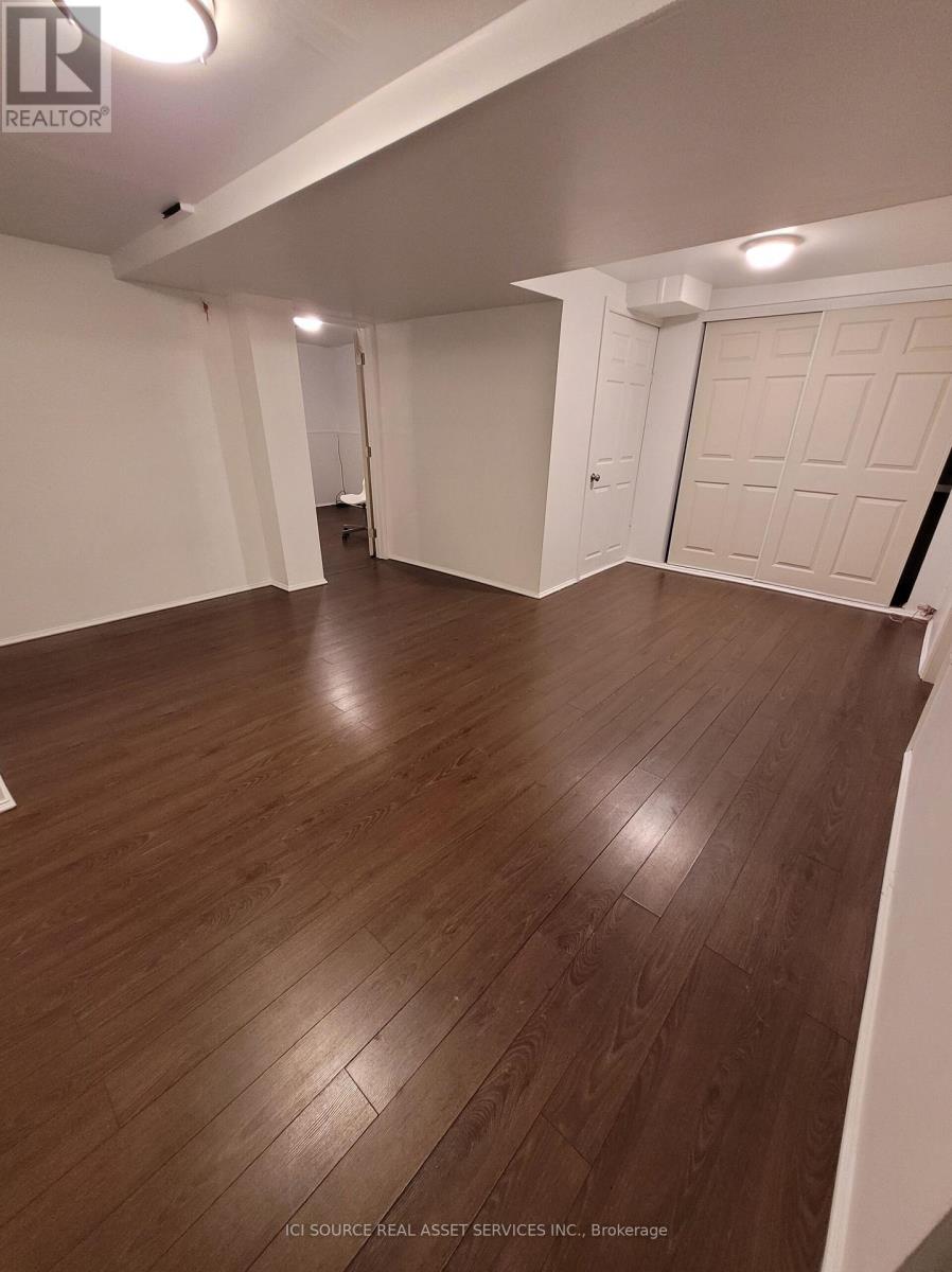 1448 Eddie Shain Drive, Oakville, Ontario  L6J 7C2 - Photo 11 - W13508296