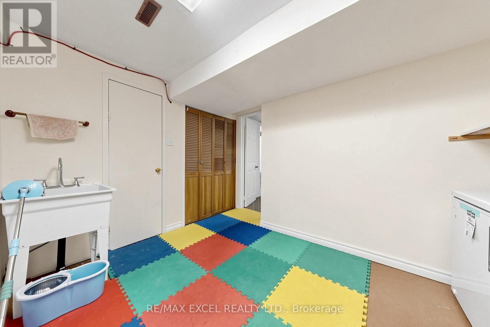 91 - 1131 Sandhurst Circle, Toronto, Ontario  M1V 1V5 - Photo 33 - E13505674