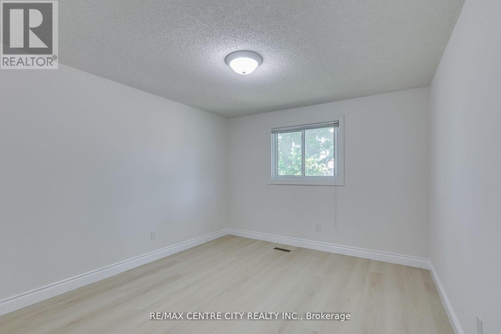 37 - 1294 Byron Baseline Road, London South, Ontario  N6K 4G8 - Photo 21 - X13508436