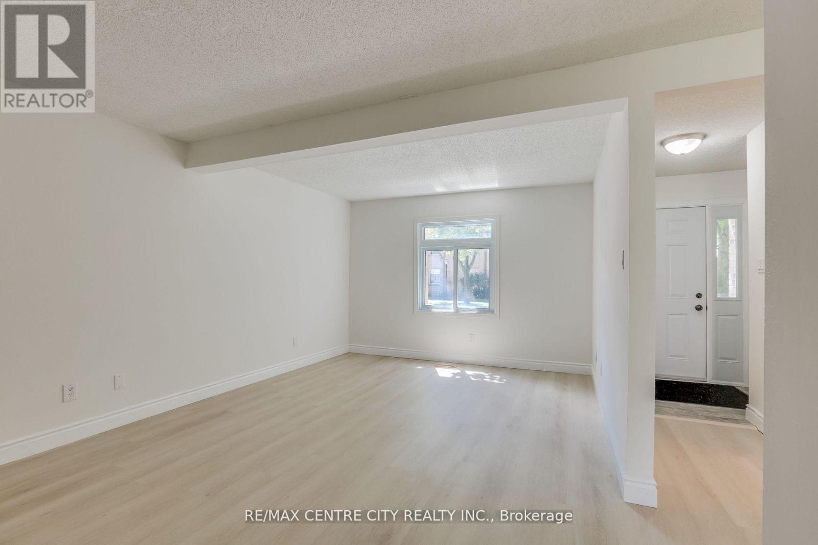 37 - 1294 Byron Baseline Road, London South, Ontario  N6K 4G8 - Photo 5 - X13508436