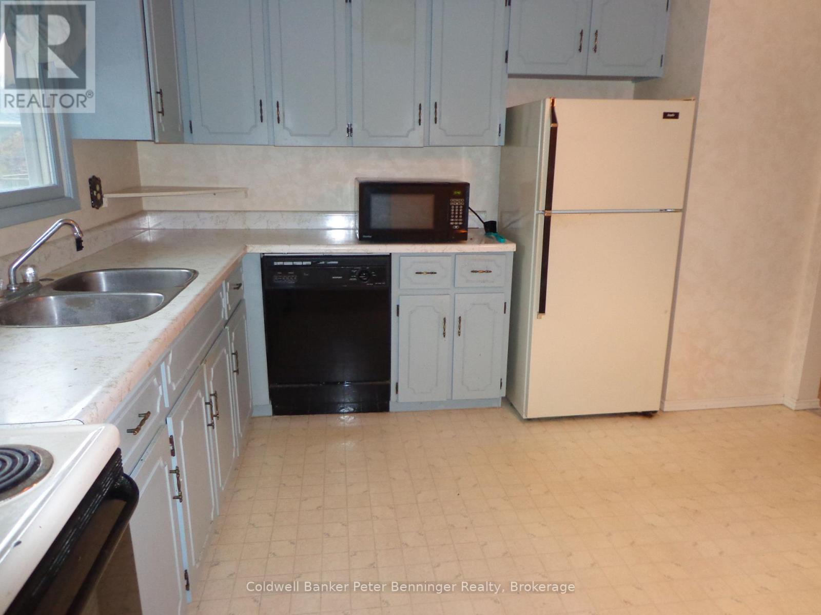 191 George Street S, Arran-Elderslie, Ontario  N0G 2N0 - Photo 11 - X12494548