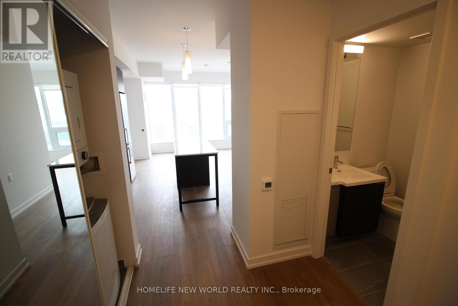 1906 - 203 College Street, Toronto, Ontario  M5T 1P9 - Photo 16 - C13508414