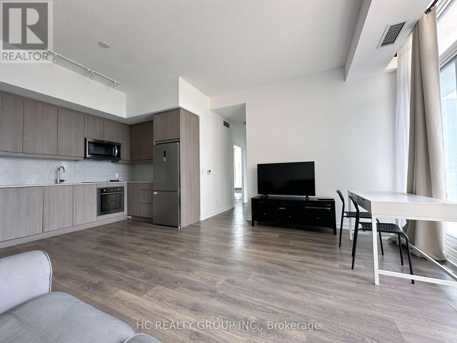 203 - 36 FOREST MANOR ROAD, Toronto, Ontario