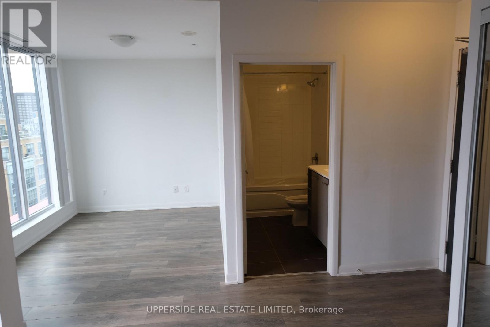 1410 - 435 Richmond Street W, Toronto, Ontario  M5V 0N3 - Photo 9 - C13508428