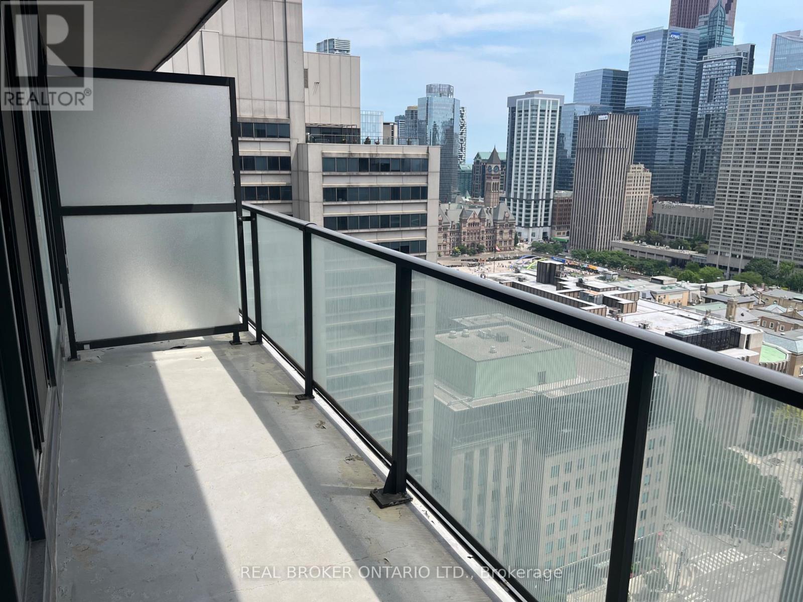 2707 - 426 University Avenue, Toronto, Ontario  M5G 1S9 - Photo 11 - C13508456